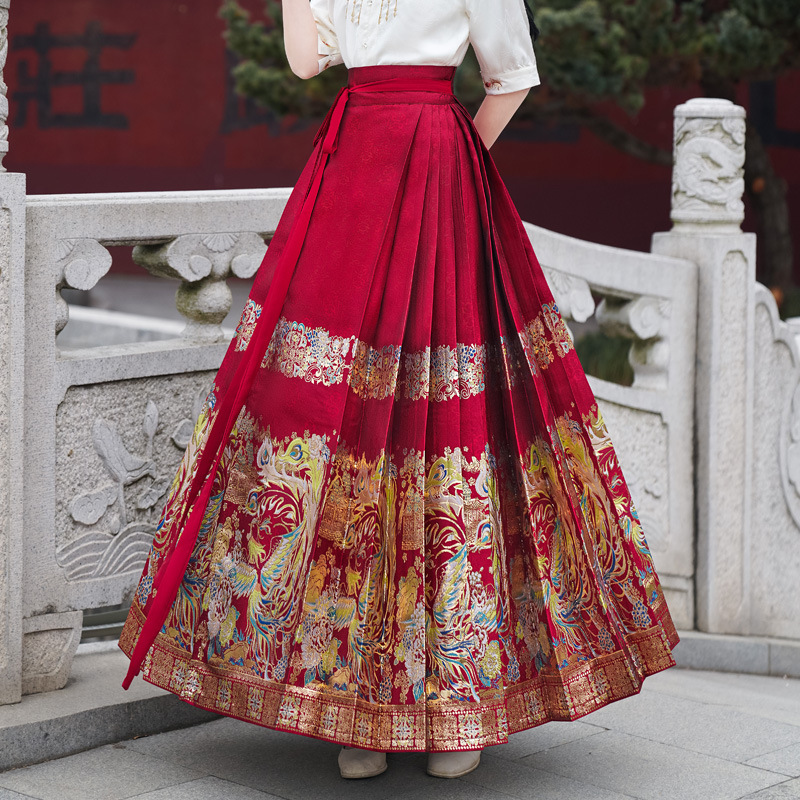 Summer New Chinese-Style Women's Outfit with Red Mamian Skirt and Top Set 2026 New Small-Sized Hanfu Shirt