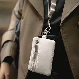 Casual Quilted Nylon ID Bag 2025 New Unisex Lanyard Portable Card Bag Mini Coin Purse