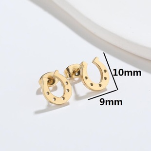 U-shaped C- shaped stainless steel horseshoe earrings ins lucky women's simple small geometric simple small jewelry spot wholesale
