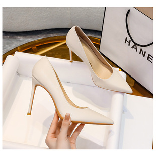 Black high heels women's stiletto heel 2023 new all-Match pointed comfortable temperament Internet celebrity commuter ol professional shoes