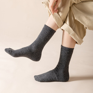 Socks men's autumn and winter mid-calf socks Japanese deodorant sweat-absorbent Terry thickened cashmere men's socks solid color cotton men's socks
