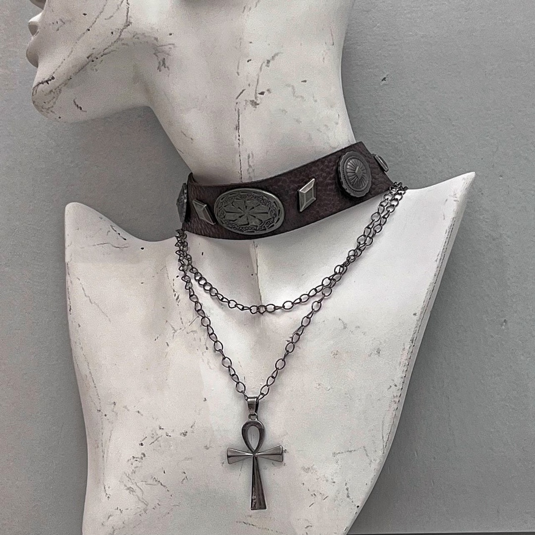 Choker Maillard Brown Leather Vintage Collar Double-Layer Cross Roman Stud Punk All-Match Trendy Necklace