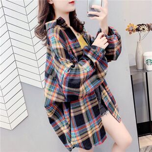 Plaid Shirt women's retro Hong Kong style new 2020 Spring and Autumn long sleeve mid-length loose Korean style design shirt