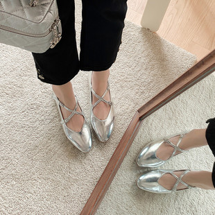 Sweet Low Heel Silver Mary Jane Shoes Autumn and Winter Women's 2023 Spring Full Leather Flat Shoes Low Mouth Women's Shoes