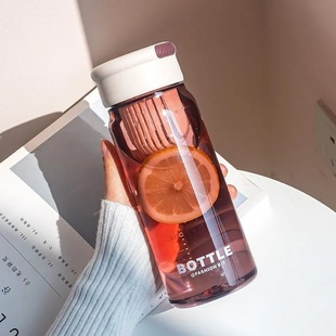 Simple Tea Cup Summer Fashion Couple Student Plastic Cup Portable Hand-held Fruit Tea Cup with Strainer