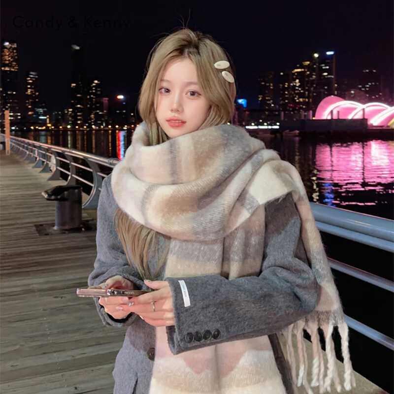 High-End Scarf for Women, Winter Atmosphere, Versatile and Thickeneded, New Korean Style Mohair Tassel Scarf, Trendy