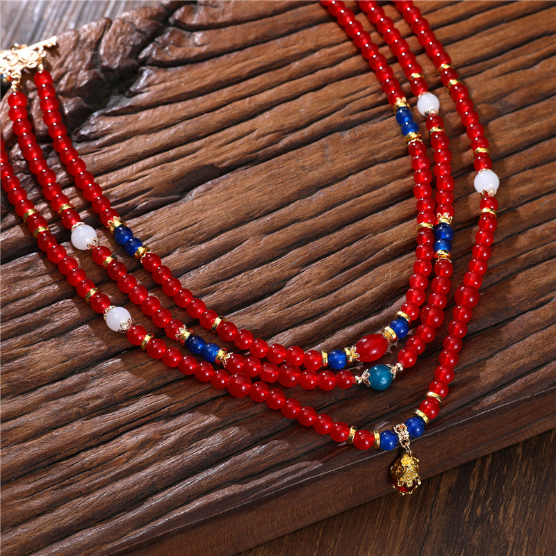 Red Bead Necklace with Traditional Three-Layered Design, Red Color for the Birth Year, High-End Feel, Women's Retro Necklace in the Style of the Warring States Period