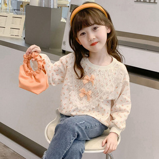 Girls' Spring Sweater 2024 New Children's Western Style Girl's Spring and Autumn Long Sleeve Floral Lace-Trimmed Bow Top