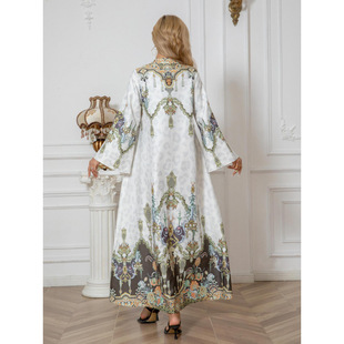 Middle East cross-border Muslim women's robe printed beaded European and American foreign trade dress dress Abayas