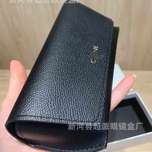 2024 New Ce Home Arc De Triomphe Sunglasses Case Women's Sunglasses Glasses Case Square Frame Glasses Easiest for Match Glasses Case Wholesale