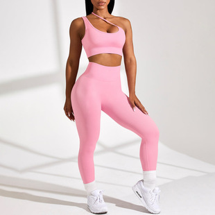 Europe and the United States spot new oblique shoulder running sports bra yoga clothing fitness clothing pants sewing yoga suit manufacturers women