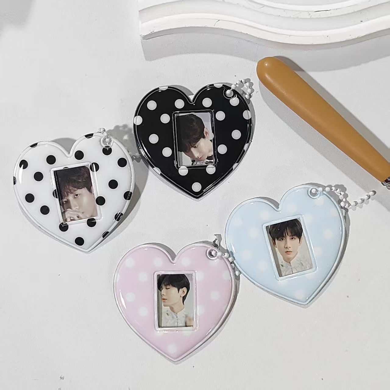 Heart-Shaped Polka Dot 1inch Photo Keychain Airbag Phone Holder Card Clip Id Photo Storage Small Card Holder