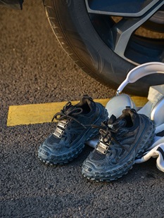 Children's shoes Q33168 boys handsome cool fashion retro tire shoes 2024 autumn girls Joker student sneaker