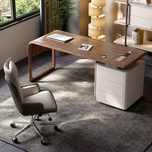 Customized Desk Scandinavian Walnut Solid Wood Office Computer Desk Accessible Luxury Designer Study Desk Boss Desk