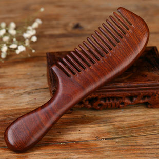 Green Sandalwood Long Handle Comb Straight Hair Curly Wooden Comb Green Sandalwood Handle Comb Whole Wooden Traditional Craft Gift Sandalwood Comb