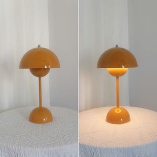 Wireless charging convenient VP9 bud bedside study USB desk reading decorative desk lamp