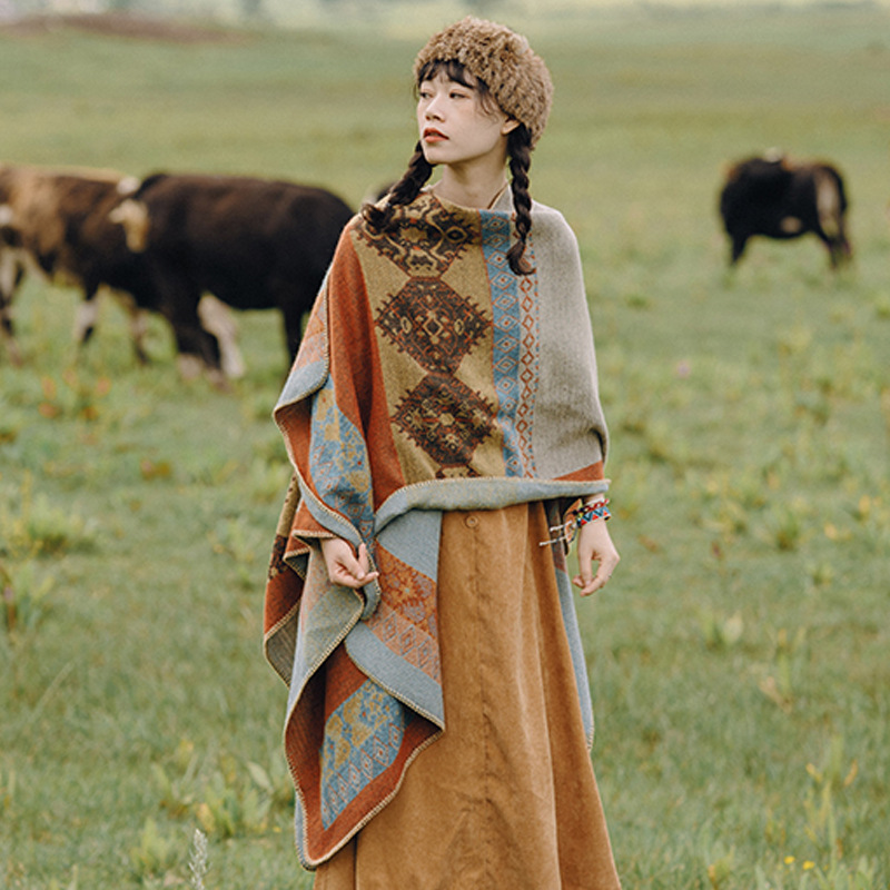 Qinghai Xizang Chaka Salt Lake Tourism Super Large Split Shawl Female Ethnic Style Thickened Cloak Ethnic Air Conditioning Blanket