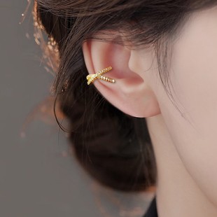 Full Diamond Cross Ear Clip Luxury Elegant Style Exquisite Line Ear Clip No Ear Holes Earrings Trendy Cool Personality Small Ear Hanging