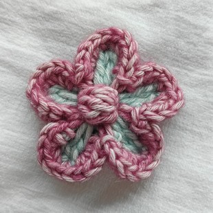 Finished wool flower crochet flower hand hook flower diy handmade hairpin brooch clothing accessories accessories