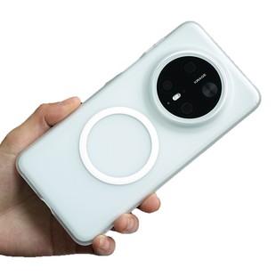 Применимо для Huawei Mate70Pro Ультратонкий голый телефон ручной чехол mate70 скрабы и магнитный всасывающий жесткий чехол 60