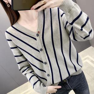 Design Sense Sweater Women's Loose Outer Wear 2024 New Spring and Autumn Dress Niche Stychy Base-Layer Shirt Collar Knitted Top