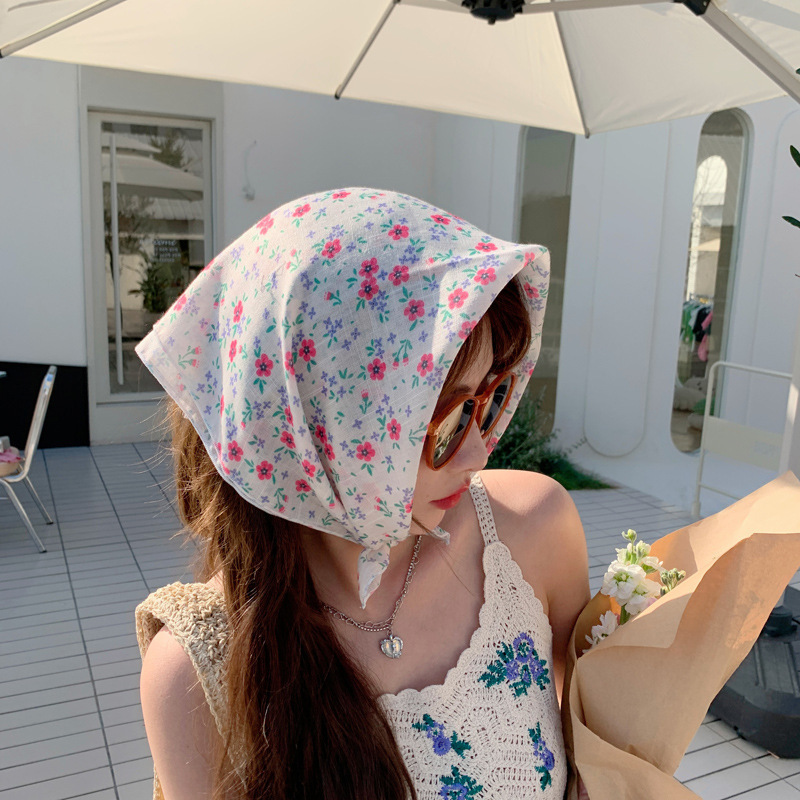Quan Zhilong original design cotton linen small square sweet cute floral scarf thin breathable sunscreen scarf