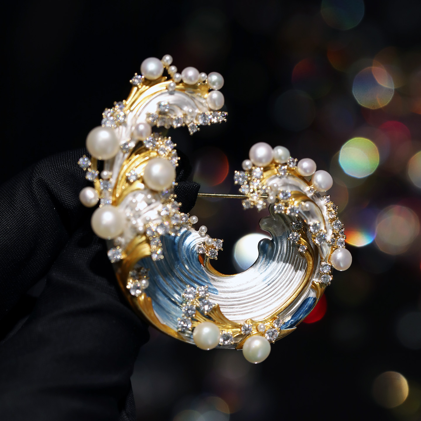 Lingxin Jewelry New Freshwater Pearl Wave Brooch High-End Luxury High-End Wave Pin Company Gift