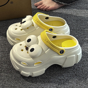 2024 New PVC Hole Shoes Women's Summer Outer Wear Thick Sole Shoes Anti-slip Beach Baotou Heightened Sandals