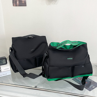 2025 cross-border new leisure tooling large capacity satchel Japanese and Korean men's and women's color matching fitness satchel wholesale