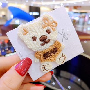 2022 autumn and winter New Korean style cute bear BB clip girl's heart knitted broken hair side clip sweet cartoon hairpin