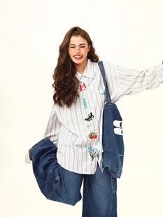 Artistic Embroidered Distinctive Striped Long-sleeved Shirt Women's 2025 Spring and Autumn New American Style Retro Loose All-match Shirt