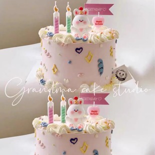 Wholesale South Korea ins vintage cream flame color candle shape candle cartoon stripe hand painted birthday candle