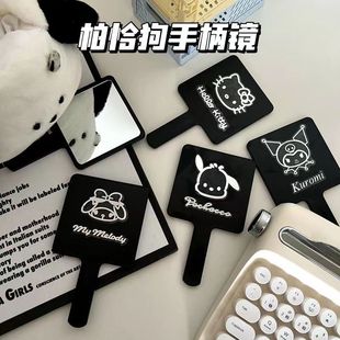 Черное портативное зеркало Sanrio, удобное для переноски, маленькая красная книга для верховой езды, зеркало для макияжа в том же стиле, портативное зеркало с расширенными сенсорными вставками