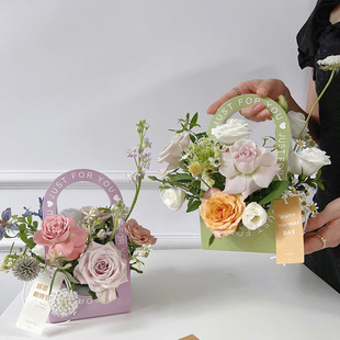 Portable Flower Basket paper simple hollow hand carrying flower box flower bag bouquet folding English flower arrangement bag floral diy