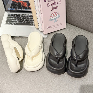 Cross-border foreign trade thick-soled slippers women's spring 2024 new couples wear out fashion thick-soled platform shoes wholesale