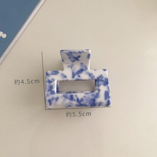 New Vintage Blue and White Blue and White Porcelain Pattern Hairpin Chinese Style Acetic Acid Plate Grip Back Head Plate Hair Claw