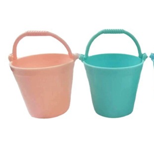 Miniature Bucket Play Garden Tool Bucket Doll Creative Beach Toy Pet Feeding Bucket 5.7g