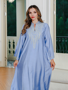 Muslim Elegant dress Middle East Embroidered Robe Islamic Dress Women's Long Dress Foreign Trade Dubai Women's Clothing