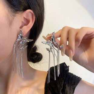 Light Luxury Retro Exaggerated Flower Butterfly Earrings Women's High-end Sense Atmospheric Earrings Niche Design Earrings Distinctive Earrings