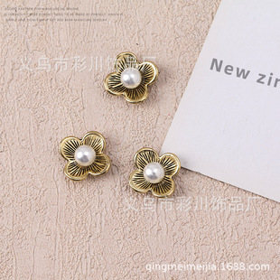 Net red nail jewelry Baroque love rabbit bear retro do old metal personalized nail decoration material