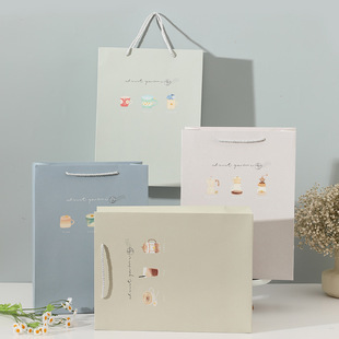 New creative minimalist gift bag artistic fresh gift bag handbag high-grade holiday gift bag