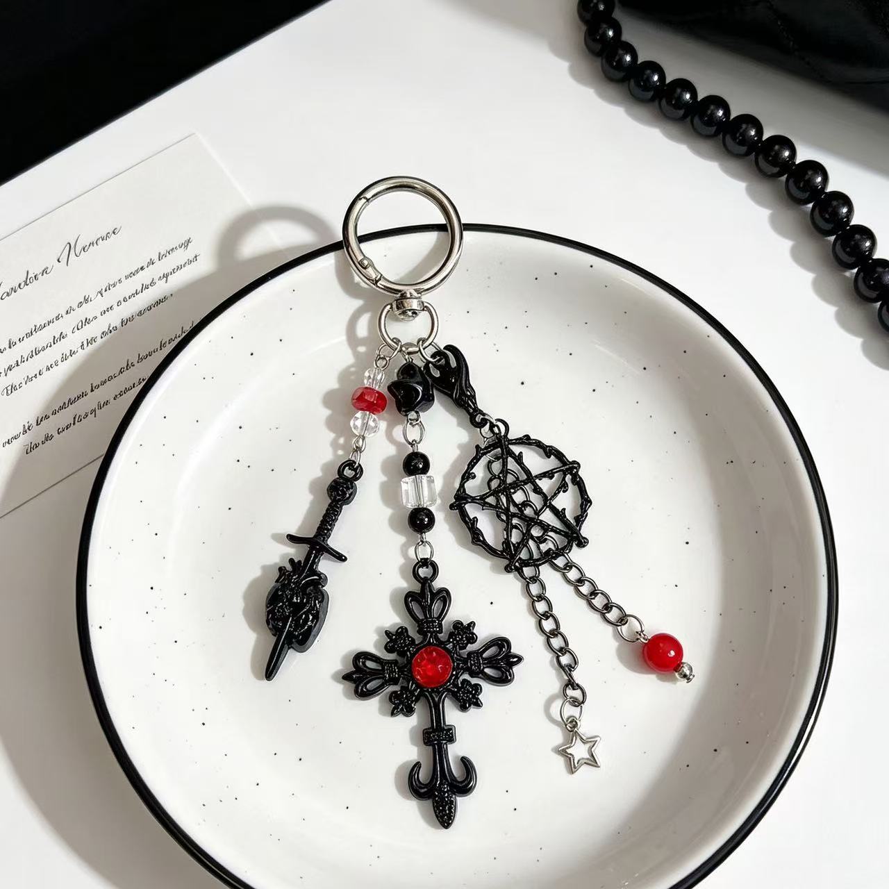 Gothic Style Retro Skull Cross Pendant Keychain Halloween Gift Sweet Cool Dark Goth Girl Bag Pendant