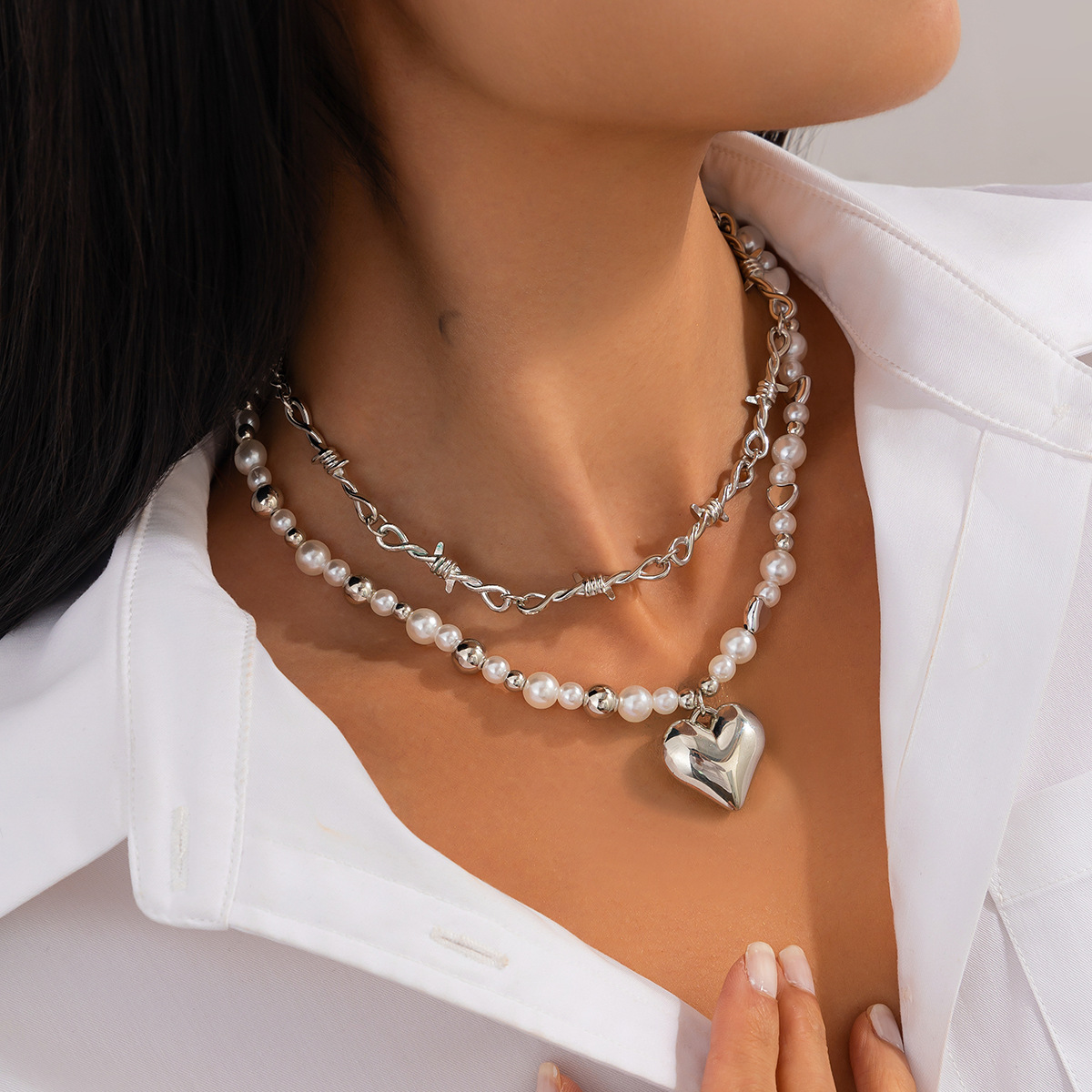 Foreign trade wholesale Cyberbead clavicle chain beaded choker niche medieval jewelry ins love pendant necklace
