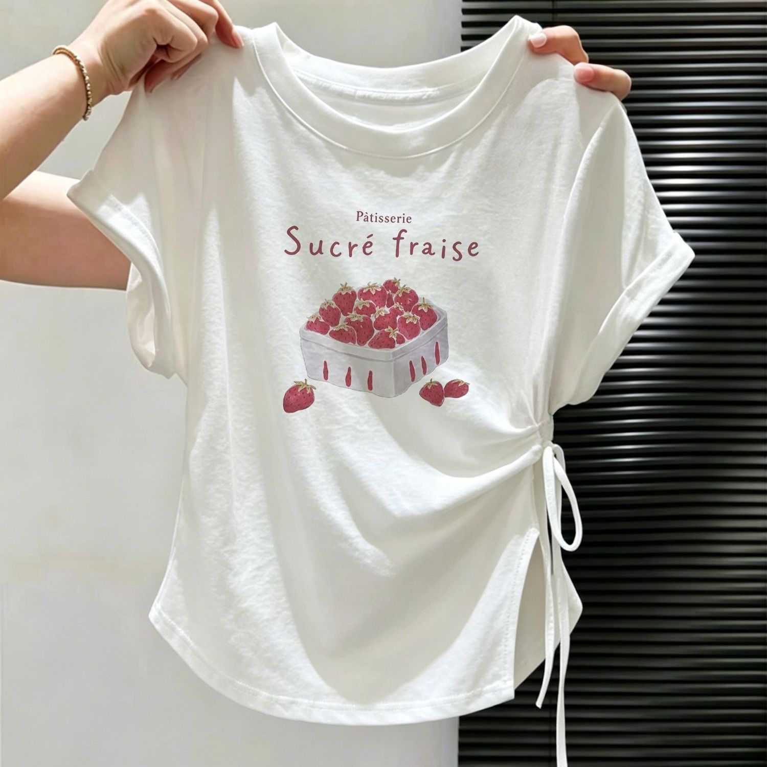 Chic sweet and spicy design print round neck short-sleeved t-shirt for women, summer Korean style, waist-cinching tie-waist short-sleeved top