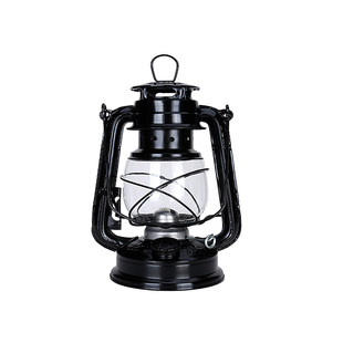 Old-fashioned kerosene lamp lantern retro camping lamp kerosene tent lamp camping lamp outdoor camp portable lamp