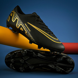 Cross-border 2025 new low-top football shoes for boys and girls broken nails artificial lawn spikes leather foot competition training shoes