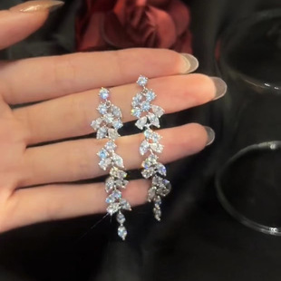 Heavy Industry Light Luxury Leaf Zircon Tassel Then S925 Silver Needle Niche Design Ins Earrings with Evening Dress