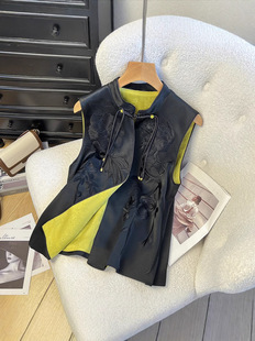 Heavy Embroidered Vest Women's 2025 Early Spring New Arrival Button Retro New Chinese Style National Style Sleeveless Jacket Vest