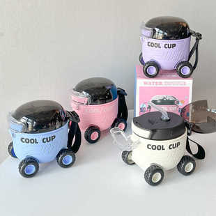Summer New Cartoon Children's Plastic Cup Cute Cute Water Cup Outdoor Portable Large Capacity Mars Car Straw Cup