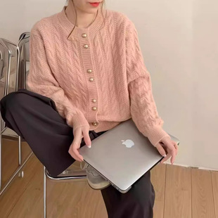 Fresh Age-reducing Twist Texture Crewneck Knitted Cardigan Women's Double Buckle Design New Loose Slim Sweater